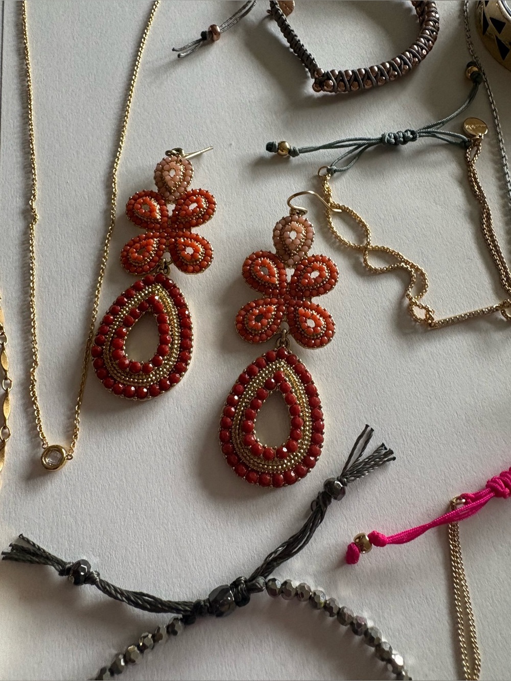 Stella and Dot multicolor Drop Earrings - necklaces and bracelet lot of 13 - Picture 2 of 16